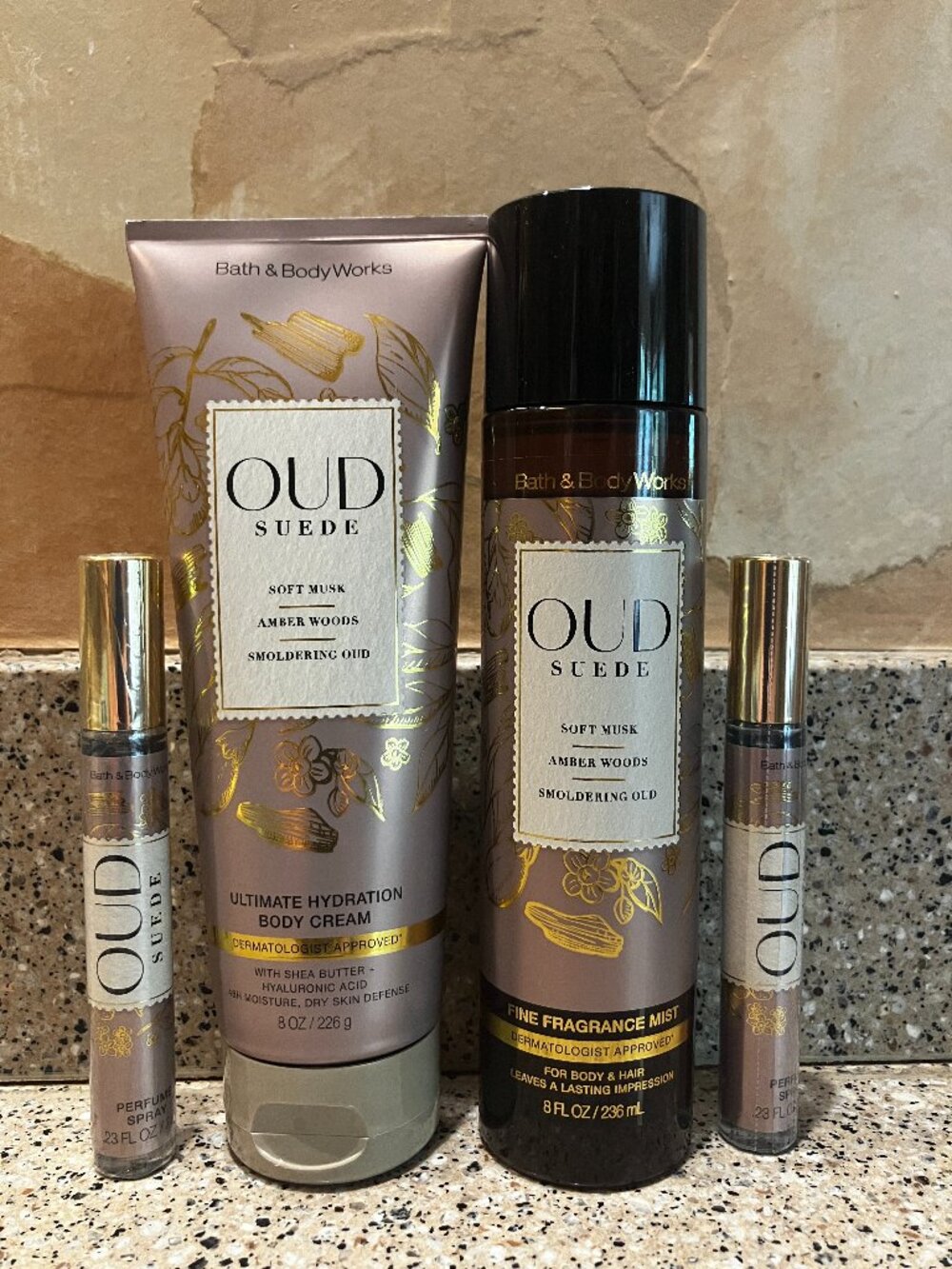 Bath & Body Works Oud Suede Set of 2 Perfumes , Body Spray and Body Cream!